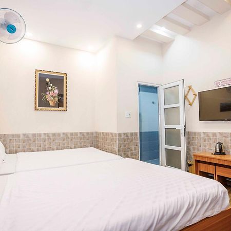 Thanh Anh 2 Hotel - Gan Cho Dem Dalat Exteriör bild