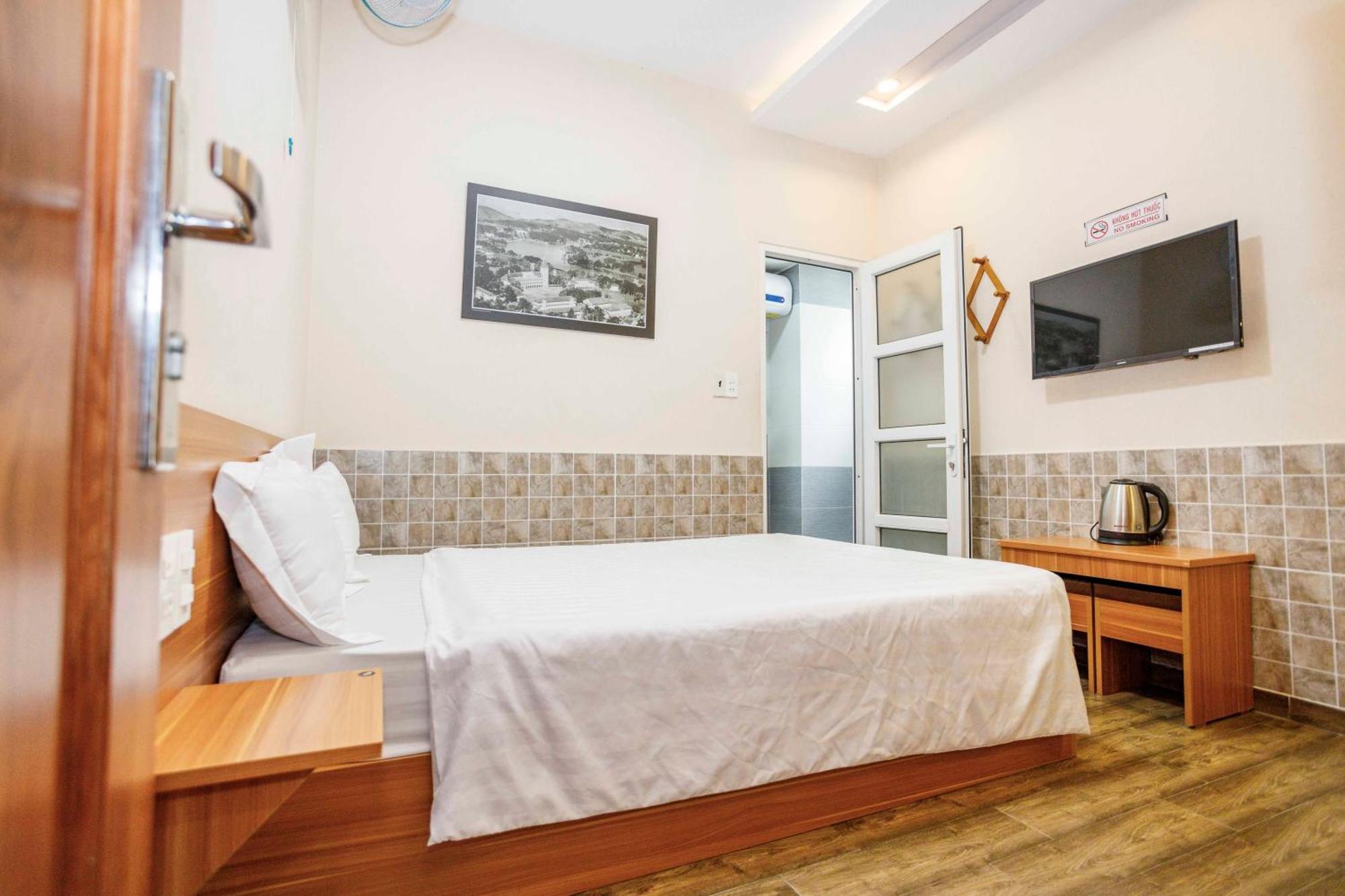Thanh Anh 2 Hotel - Gan Cho Dem Dalat Exteriör bild