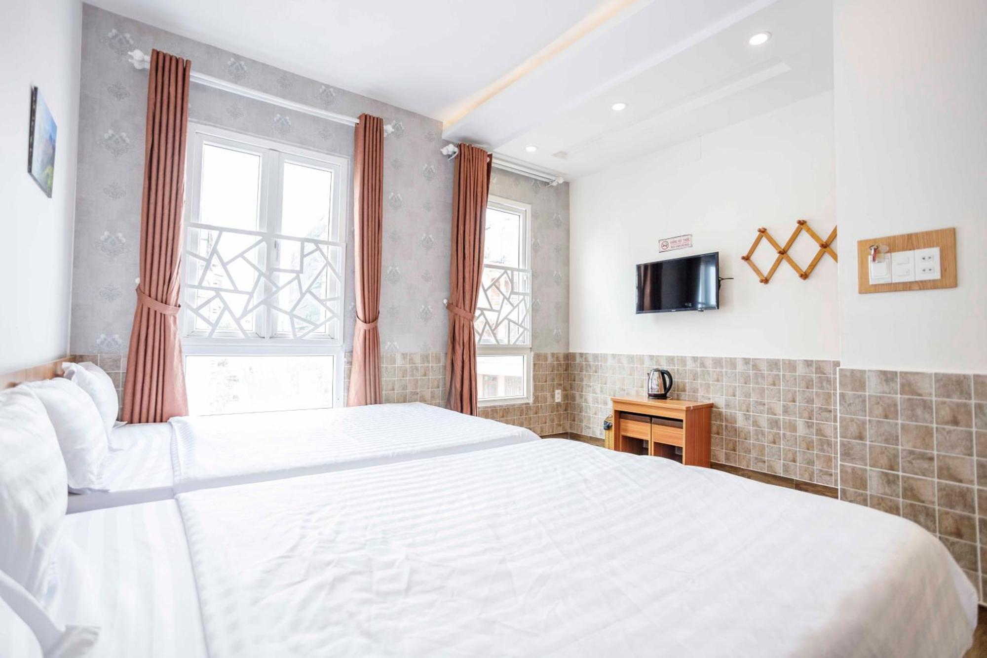 Thanh Anh 2 Hotel - Gan Cho Dem Dalat Exteriör bild