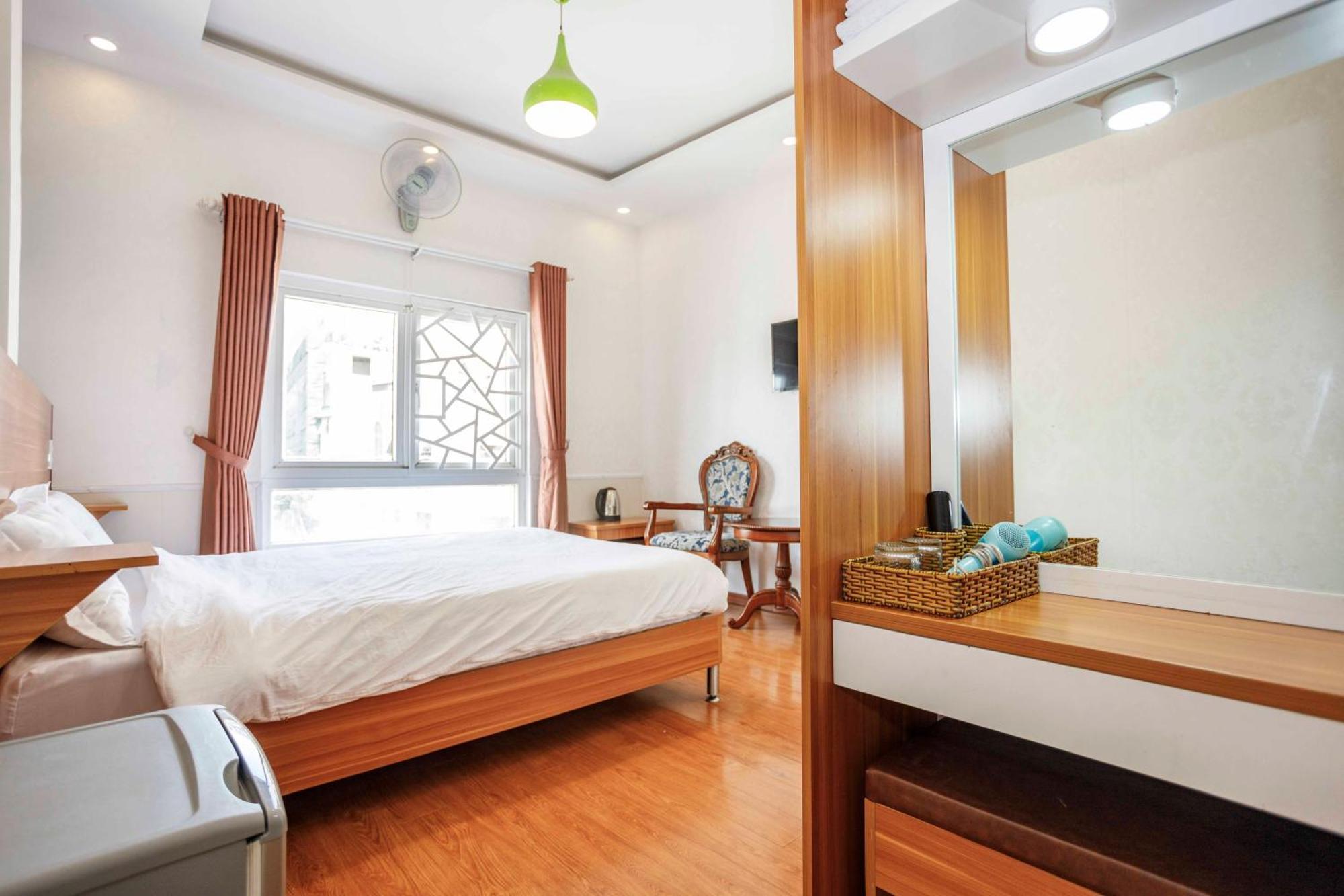 Thanh Anh 2 Hotel - Gan Cho Dem Dalat Exteriör bild